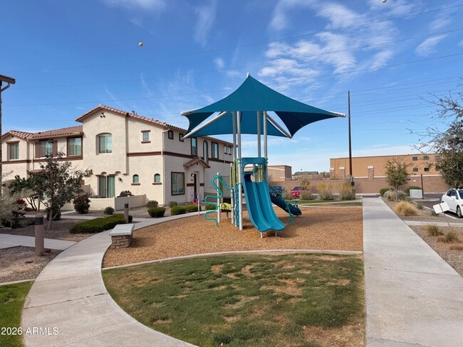 Building Photo - 4100 S Pinelake Way