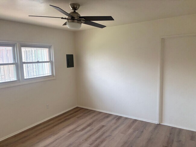Building Photo - 2 bedrooms duplex in Chula Vista