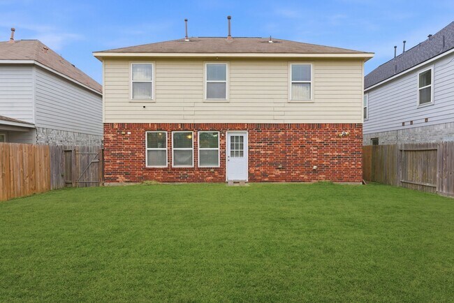 Building Photo - 4910 Conifer Ridge Way