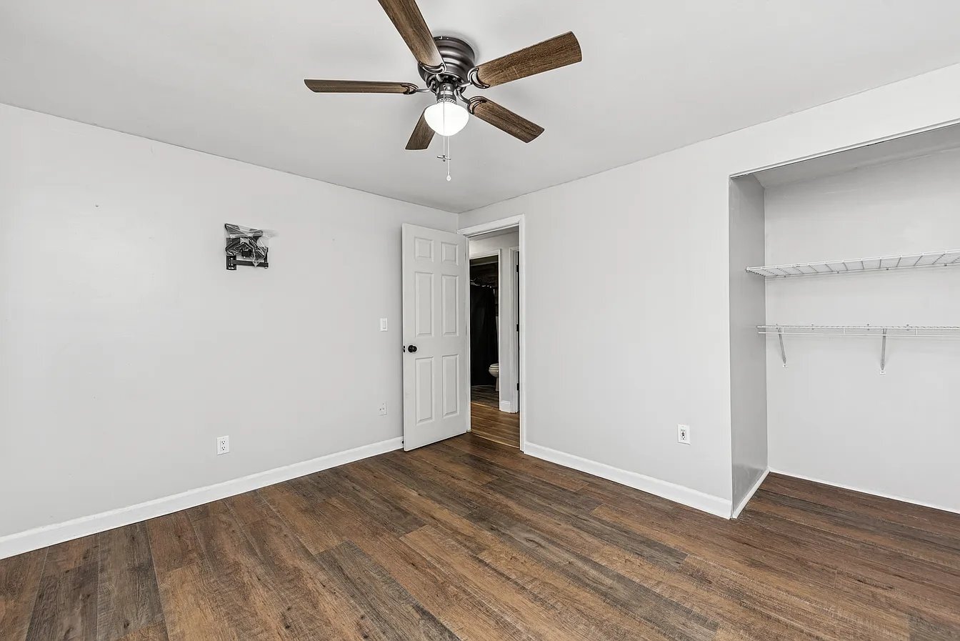 Building Photo - 4036 Haverstraw Dr