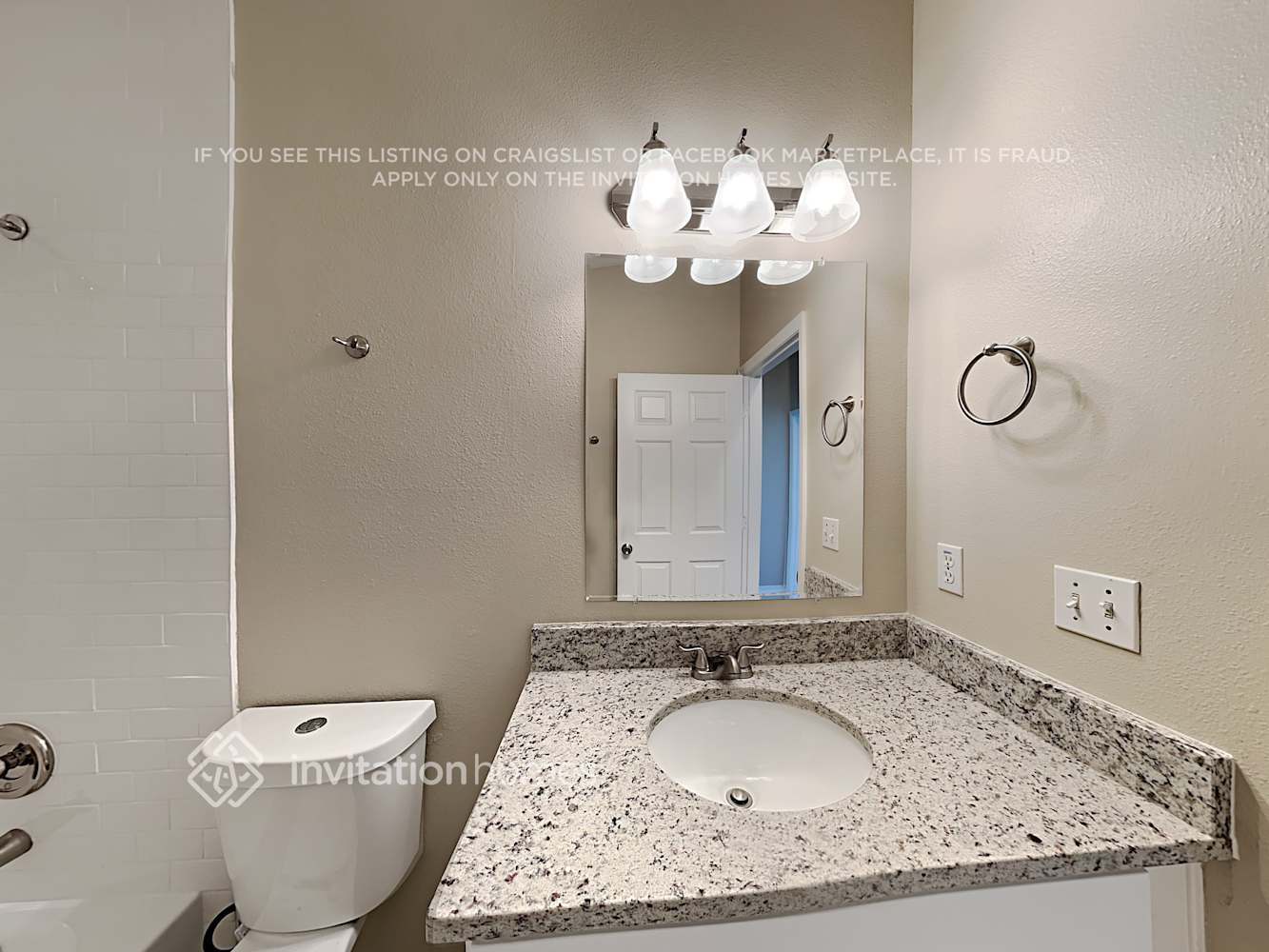 Building Photo - 3827 Springlake Village Ct