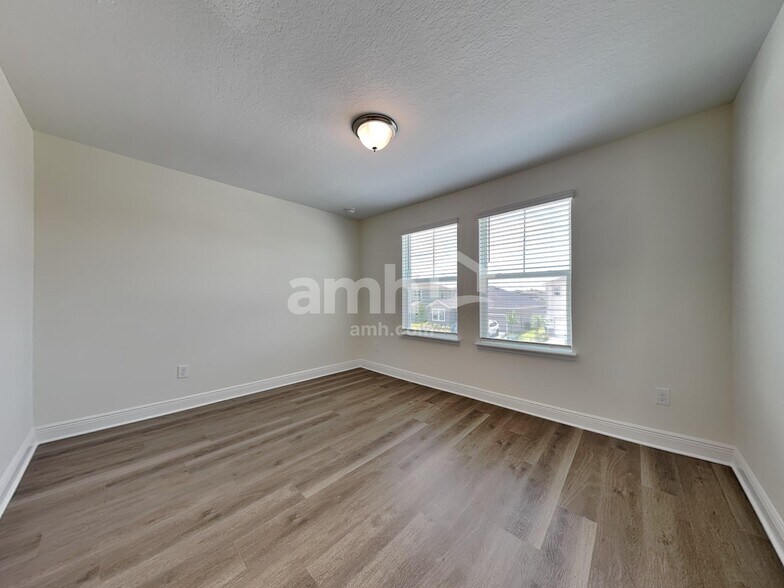 Building Photo - 1254 Heavenly Dr