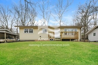 Building Photo - 1048 Renshaw Dr