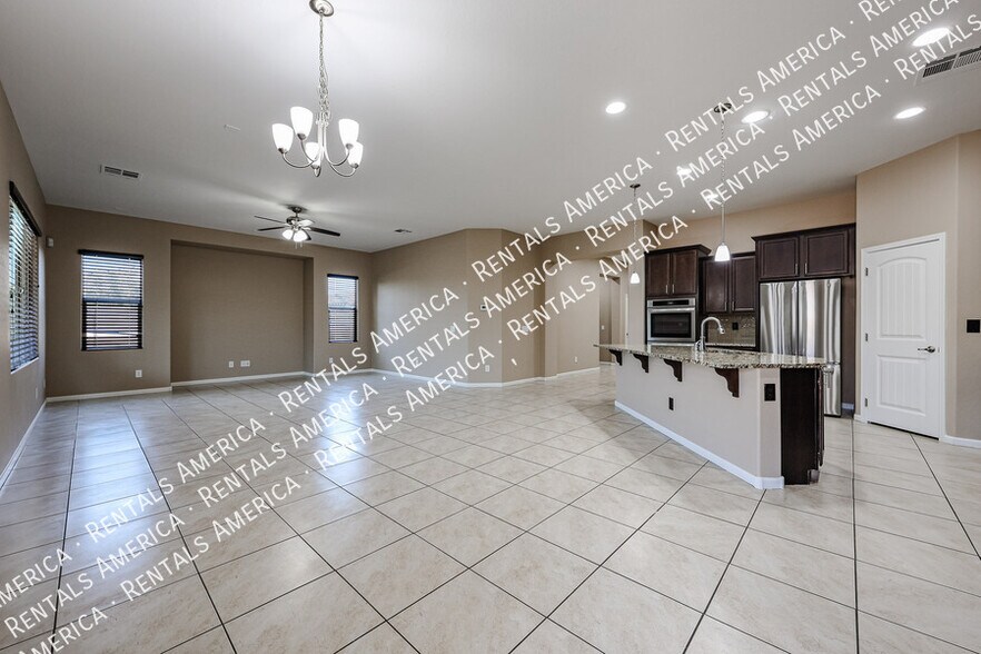 Building Photo - 20856 E Arroyo Verde Dr
