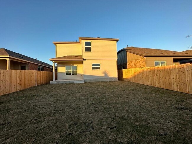 Building Photo - 336 Canley Lp