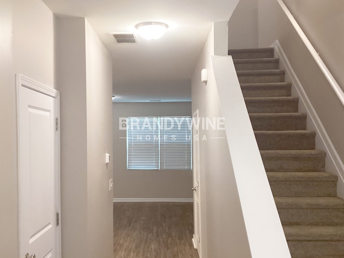 Building Photo - 6412 Kennonbriar Ct