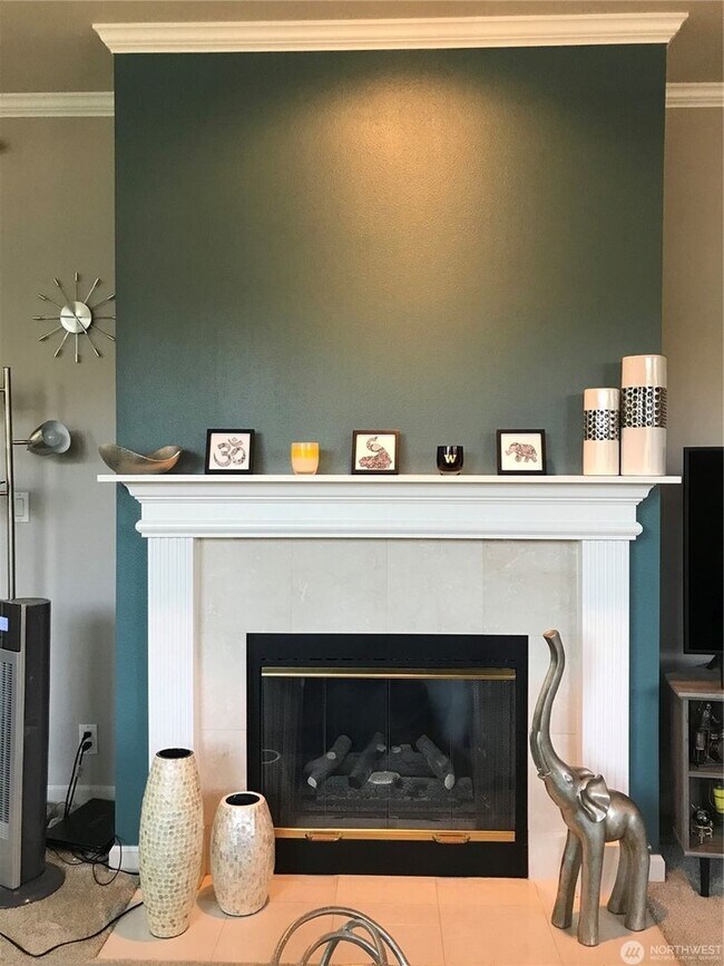 Building Photo - 2bd/2ba Kirkland Condo