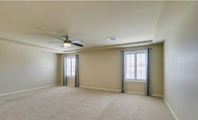 Building Photo - Bright & Spacious 5-Bedroom Home with 3-Car Garage in 89141