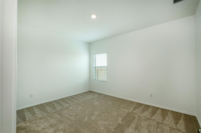 Building Photo - 1123 Catfish Ln