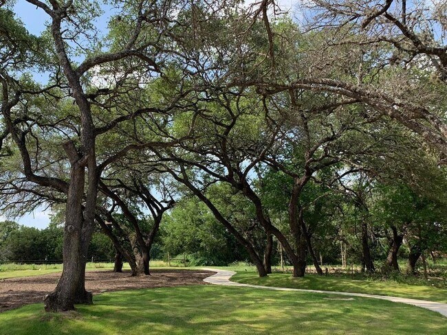 Building Photo - 2108 Pecan Island Dr