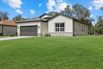 Building Photo - 3416 Nadasky Ave