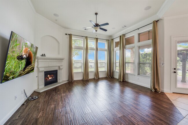 Building Photo - 20410 Lemon Blossom Cir