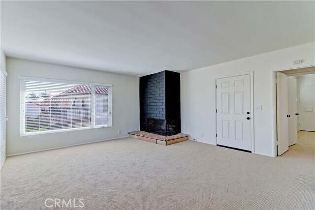 Building Photo - 312 Avenida Del Mar