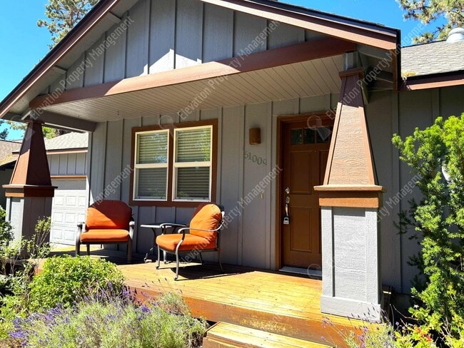 Building Photo - Single-Level 3 BR - 2 BA Rancher in Southw...