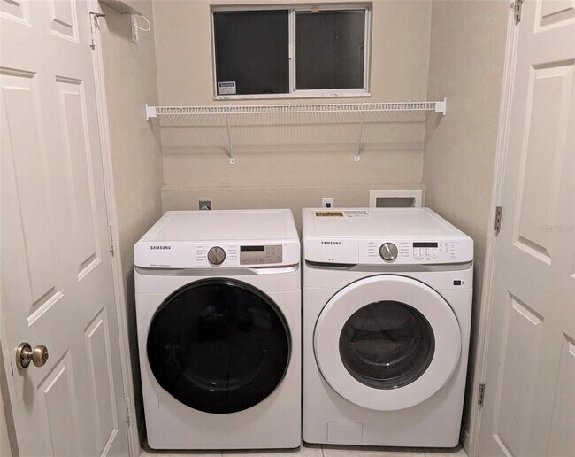 Building Photo - 4431 NW 35th St