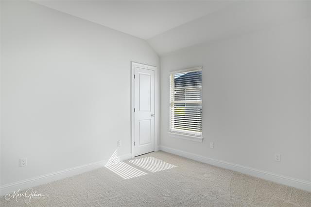 Building Photo - 256 Sedgewick Ave