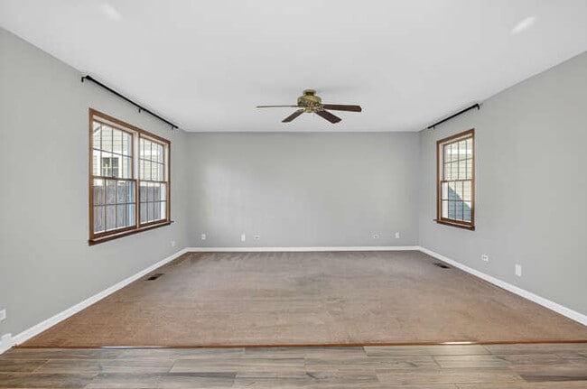 Building Photo - 4524 Washington St