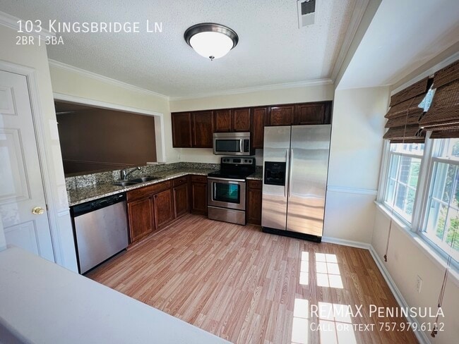 Building Photo - 103 Kingsbridge Ln