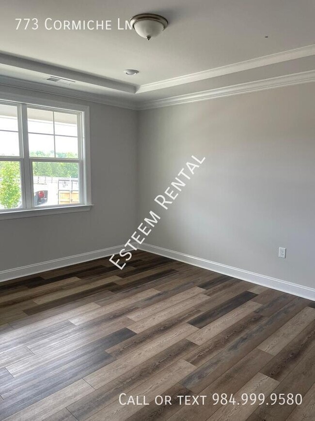 Building Photo - 773 Cormiche Ln