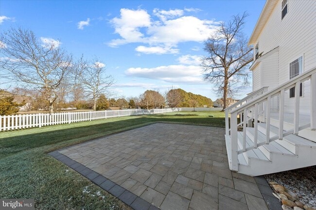 Building Photo - 5559 Trafalgar Cir
