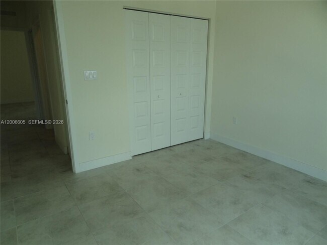 Building Photo - 4670 NW 84th Ave