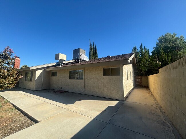 Building Photo - 2615 WEST AVENUE J-8