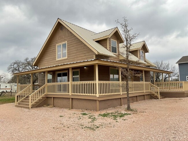 Building Photo - 1224 Nora Ln