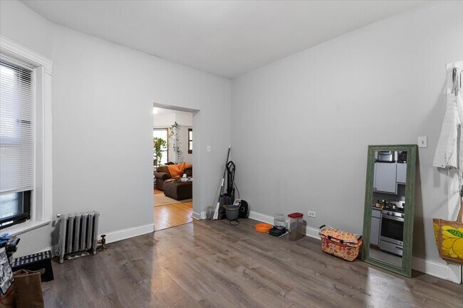 Building Photo - 5018 S Blackstone Ave