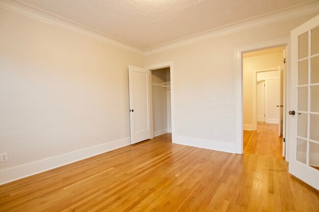 Building Photo - Rain City