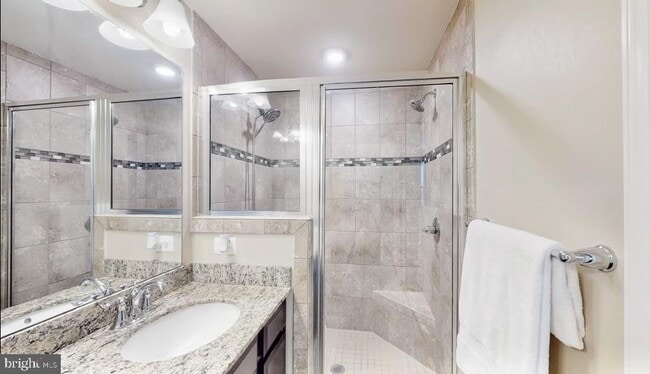 Building Photo - 7075 Darbey Knoll Dr