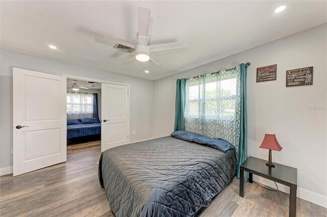 Building Photo - 3376 Peace River Dr