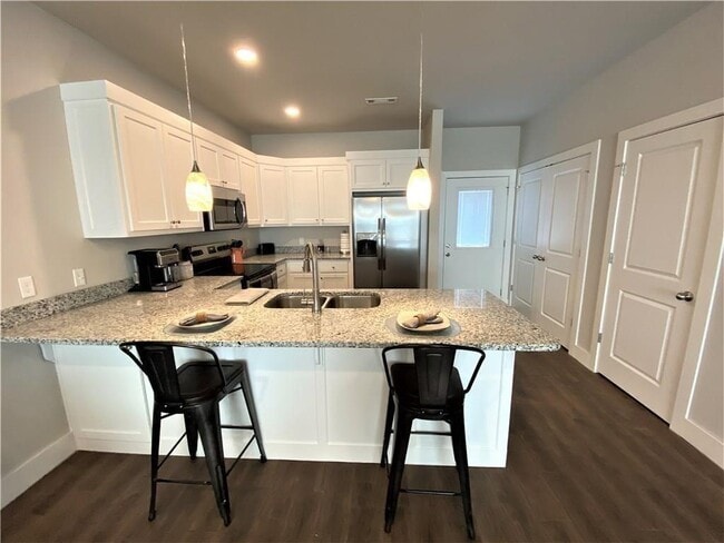 Building Photo - 7608 Har-Ber Ave