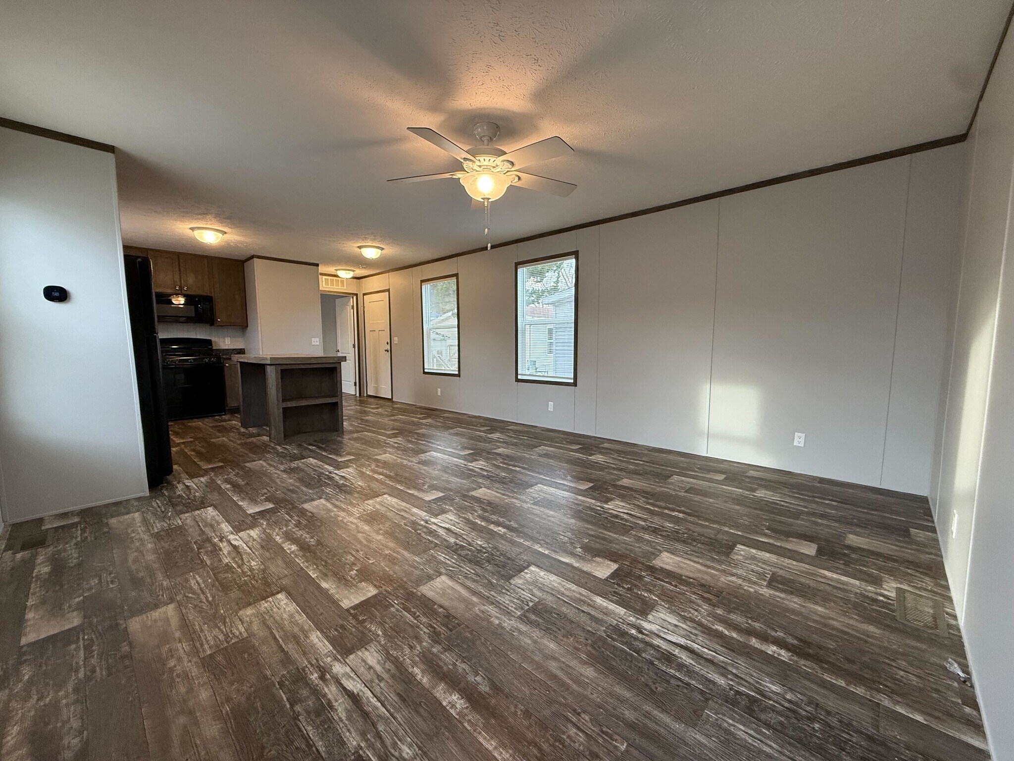 Building Photo - 11987 Springbrook Ct