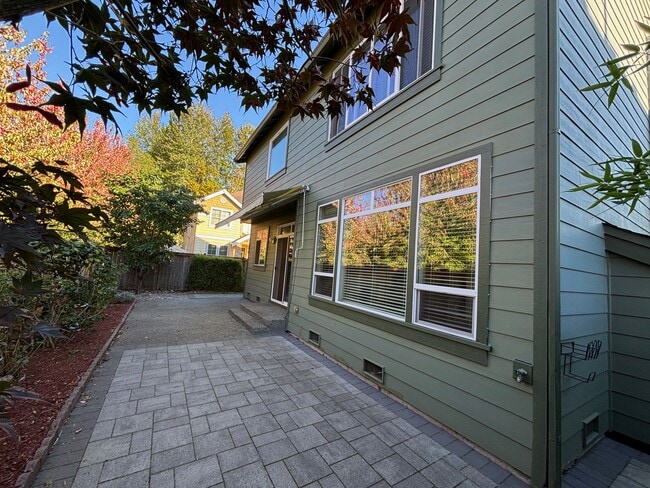 Building Photo - 3621 156th Pl SE