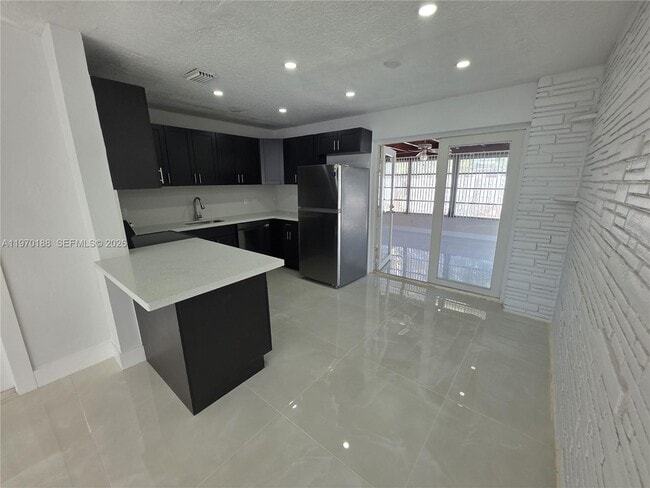 Building Photo - 2141 N 57th Terrace