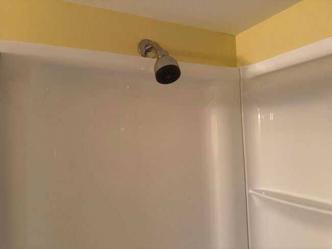 Building Photo - 3 Herbert St