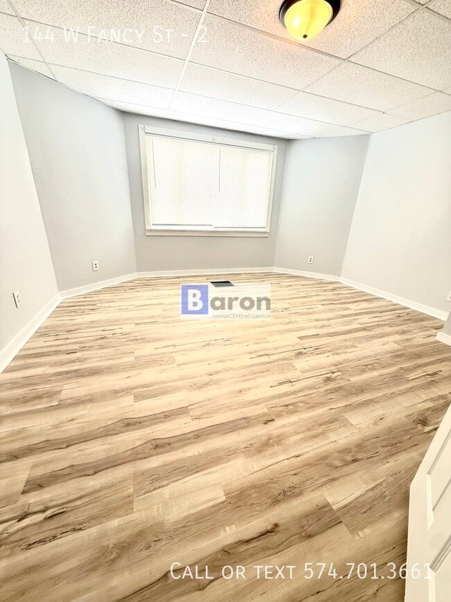 Building Photo - 144 W Fancy St