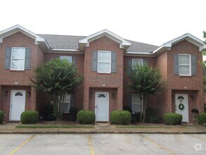 Building Photo - Donahue Crossing Condo #2003