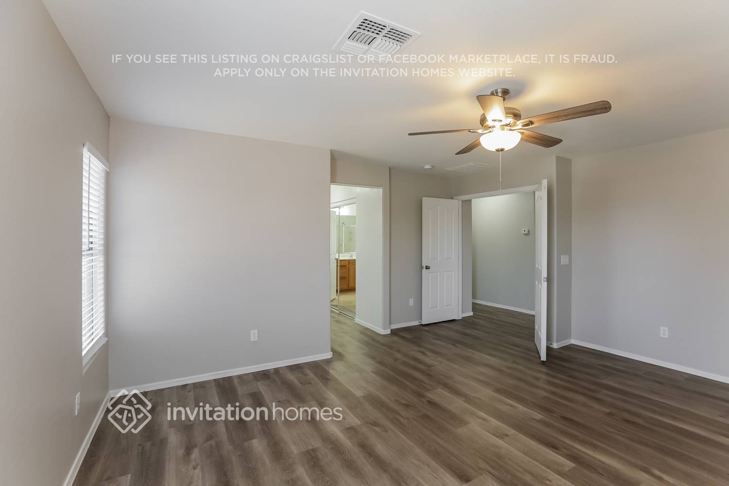 Building Photo - 6233 S 15th Dr
