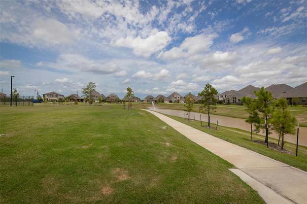 Building Photo - 24230 Prairie Glen Ln