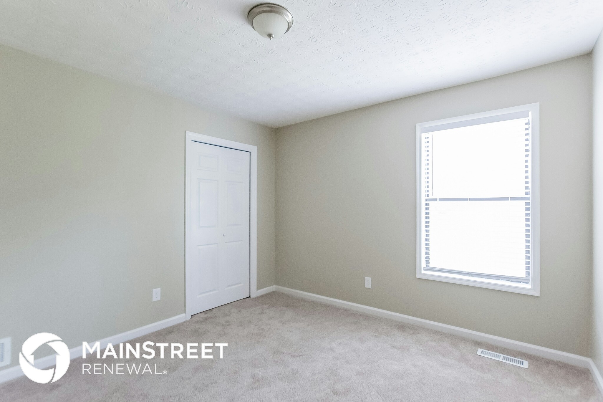 Building Photo - 2459 Chauncey Ln