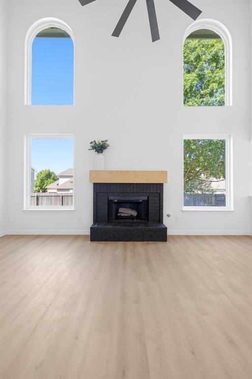 Building Photo - 2111 Speidel Dr