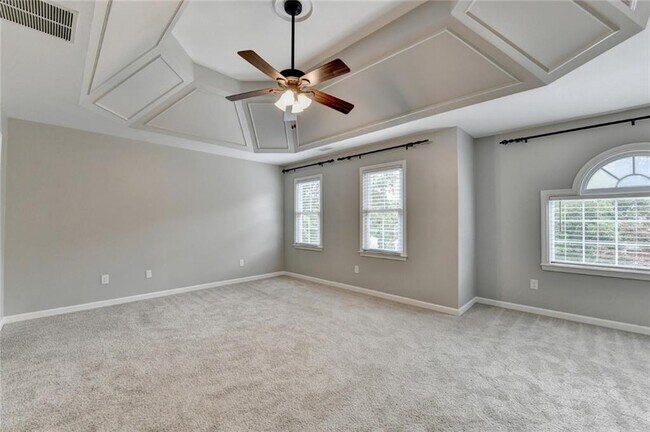 Building Photo - 10665 Wren Ridge Rd