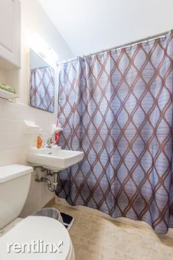 Building Photo - 1907 Pleasantdale Rd