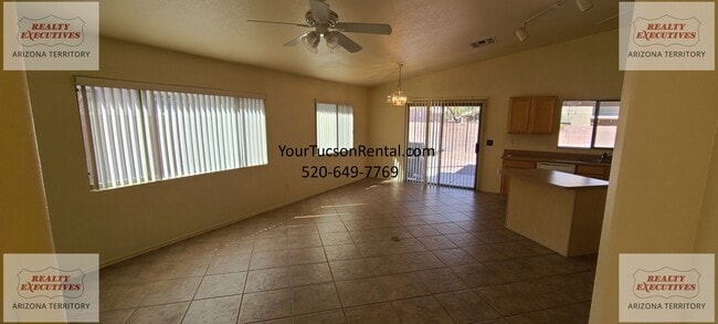 Building Photo - Starr Pass Shadows 4 bedrooms and 2 bathrooms
