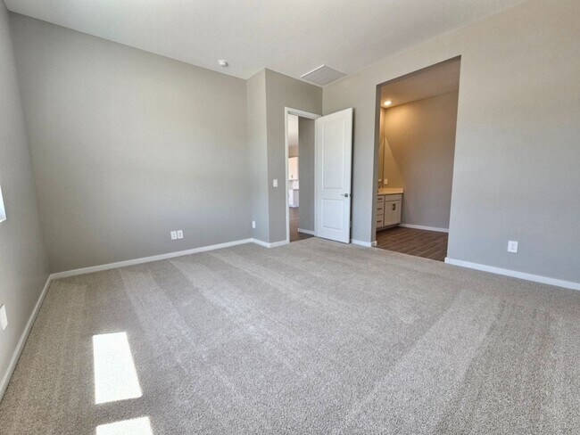 Building Photo - 17659 W College Dr