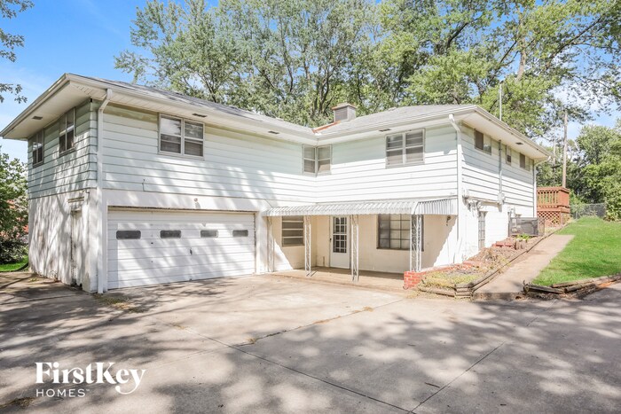 Building Photo - 5528 Ditzler Ave