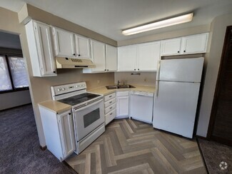 Building Photo - 1349 Pierce