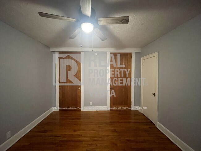 Building Photo - 1256 Winton Ave