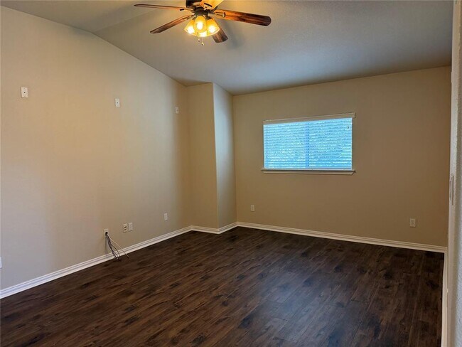 Building Photo - 3021 Grand Mission Way